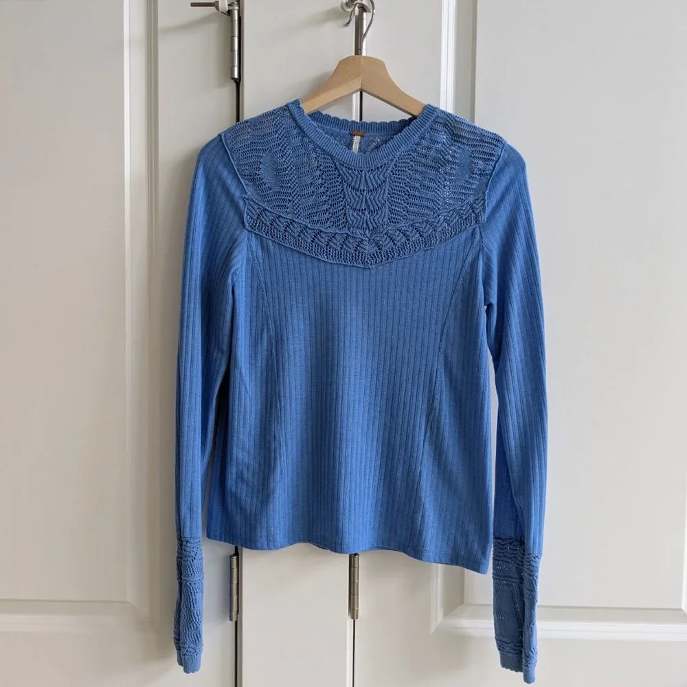 Free People Colette Top Women M Blue Pointelle Crochet Detail Lace Neckline Knit - Picture 2 of 8